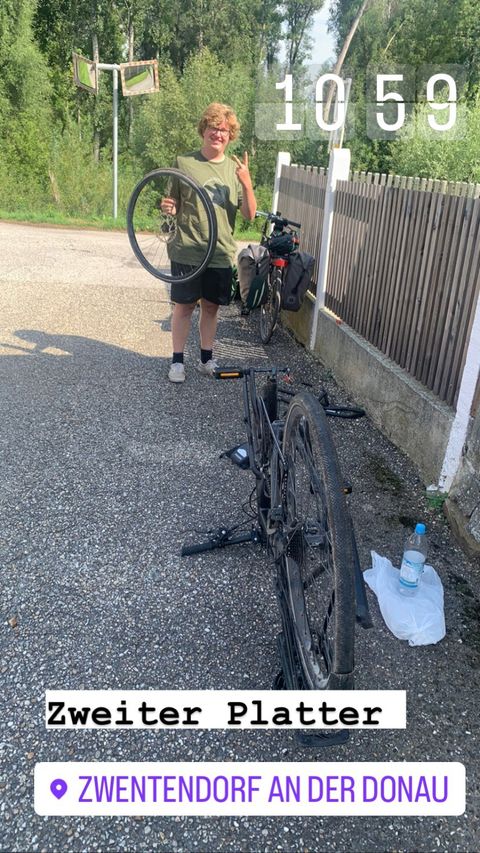 der erste platte Reifen